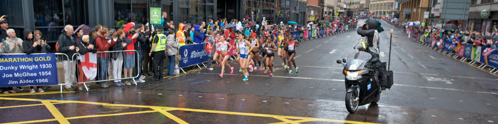 SmartWeld Barriers lining the route of the marathon at the Glasgow Commonwealth Games